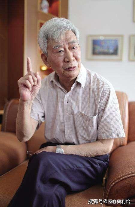 张新伟爸爸最新照片爆料,岁月痕迹见证温馨时光